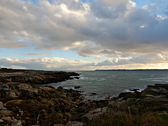 notre ile de GROIX à l'horizon