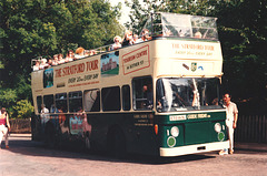 Guide Friday ETO 163L at Anne Hathaway’s Cottage, Shottery – 16 Aug 1987 (54-13)