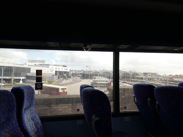 Stagecoach East Midlands (LRCC) 54077 (SF59 FYW) leaving Hull - 3 May 2019 (P1010695)