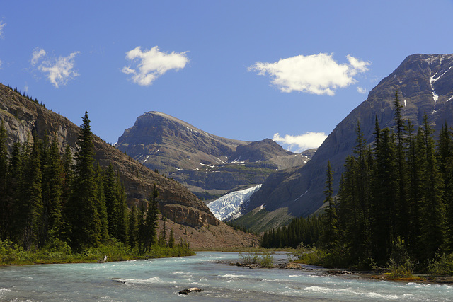 First Views of Rearguard and Mist Glacier