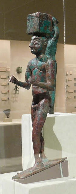 Man Carrying a Box in the Metropolitan Museum of Art, September 2018