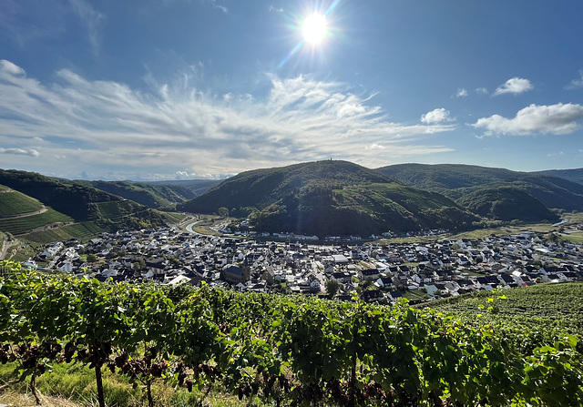 DE - Dernau - Blick zum Krausberg