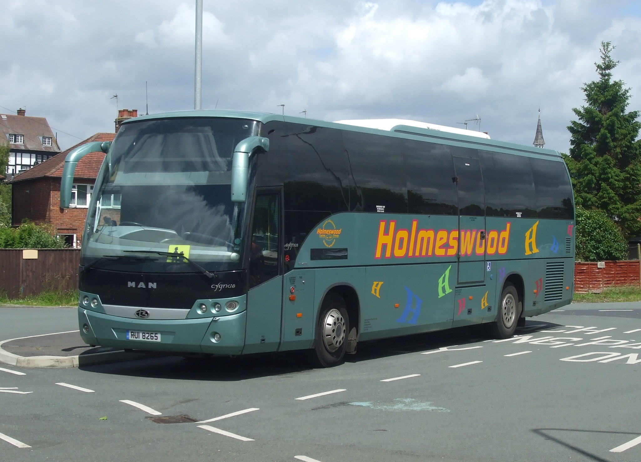 DSCF7685 Holmeswood RUI 8265 (PN08 CMU) in Northwich - 15 Jun 2017