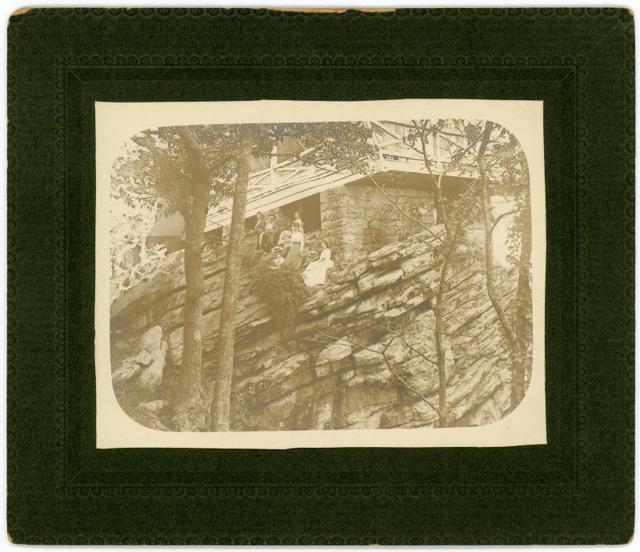 Group on High Rock, Pen Mar, Maryland (Full Version)