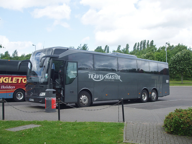 DSCF7632 Travel Master M400 STR (BG64 UZW) at Norton Canes - 15 Jun 2017