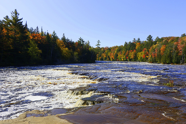 Lower Tahquamenon Falls