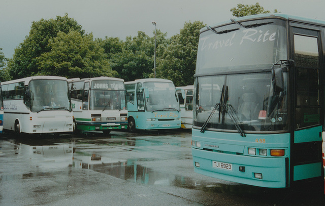 Coaches at RAF Mildenhall – 27 May 2000 (437-10A)