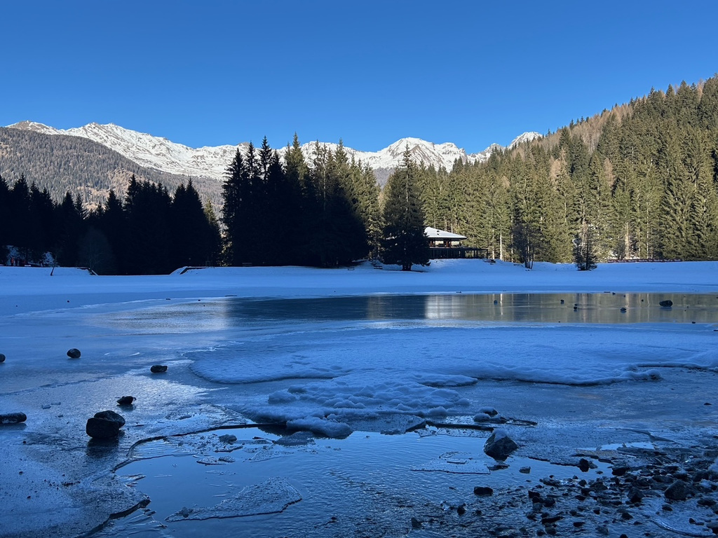 Lago dei Caprioli.