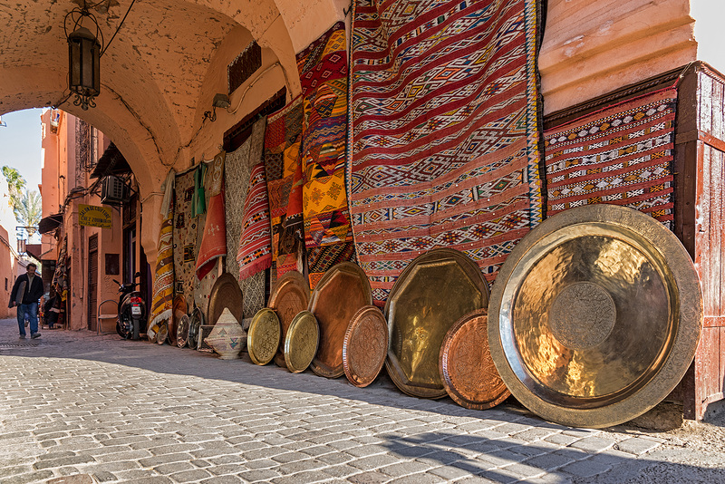 gold and carpets