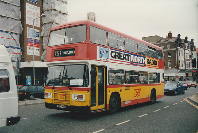 Tees and District 251 (B252 NVN) in Scarborough – 12 Aug 1994 (238-10) Tees and District 251 (B252 NVN) in Scarborough – 12 Aug 1994 (238-10)