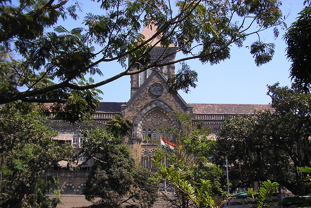 Elphinstone College