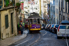 Lisbon 2018 – Eléctrico 564 climbing the hill