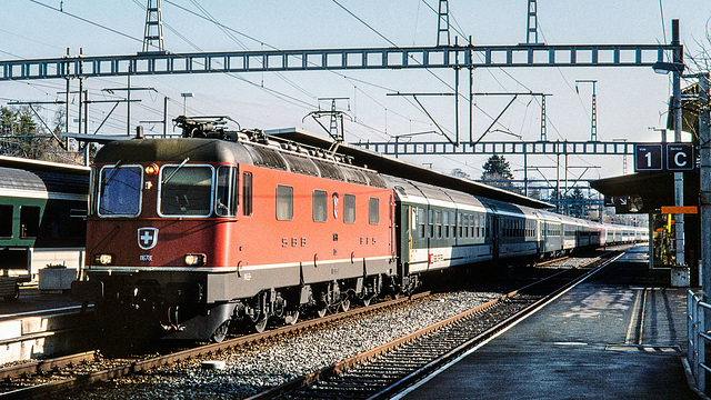 970000 Morges Re6 6 sp salon