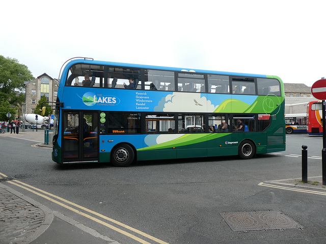 Stagecoach North West 10552 (SN16 ONU)  in Lancaster - 25 May 2019 (P1020248)