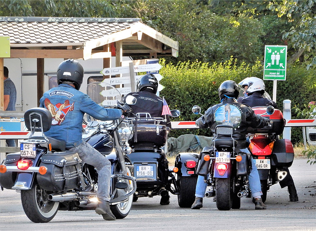 les bikers arrivent,,