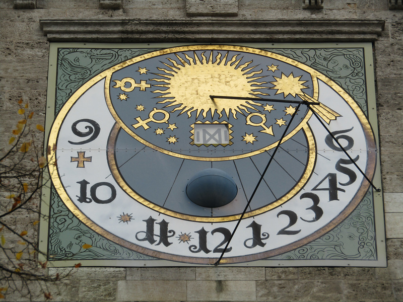 Sonnenuhr