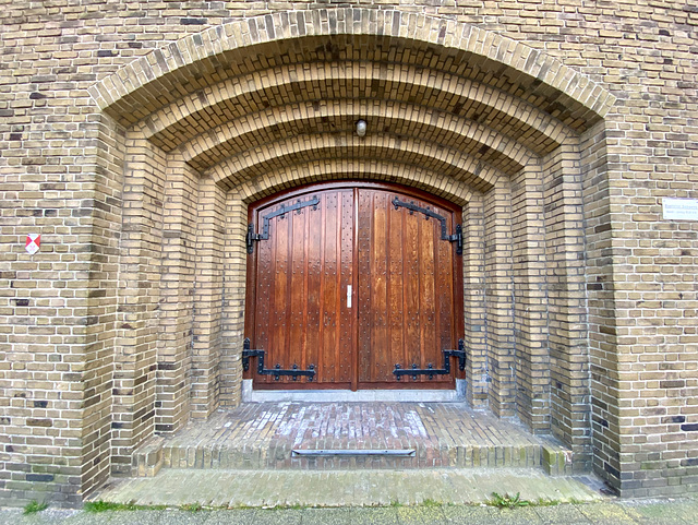 Entrance of the Kooikapel