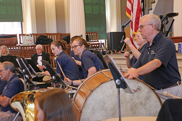Percussion battery