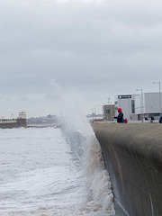 Waves at New Brighton3 (2)