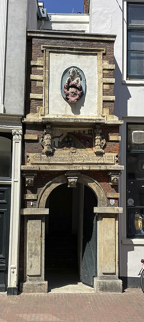 Old women's hospice gate, Haarlem