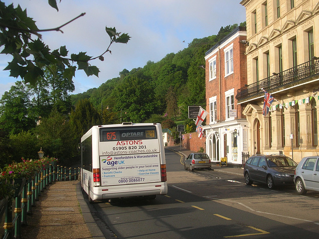 Astons Coaches MX56 NLJ in Great Malvern - 6 Jun 2012 (DSCN8287)