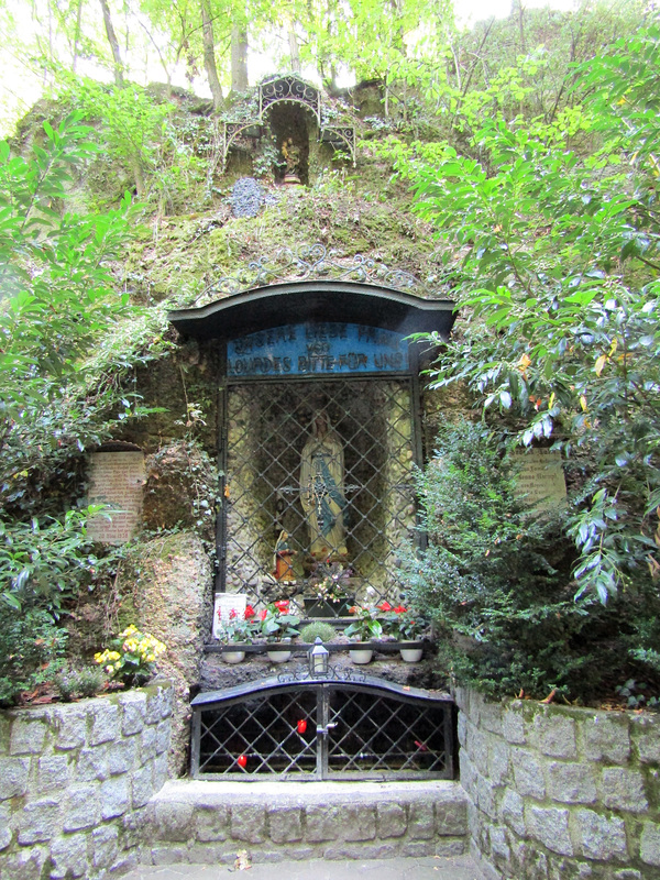 Lourdes-Grotte