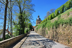 Hundisburg, Zufahrt zum Schloss