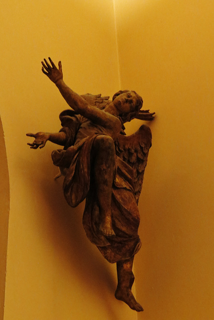 austrian angel c.1710 (2)