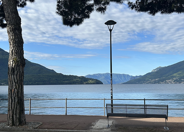 Lake Como in the morning.