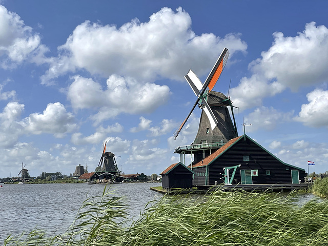 Zaanse Schans windmills 4