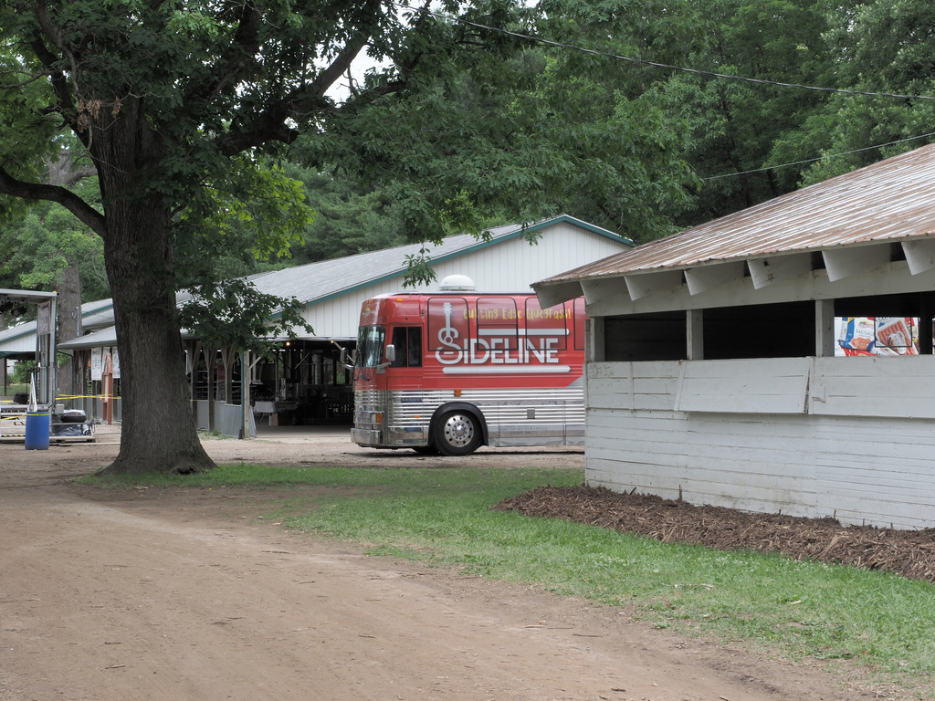 Sideline's Bus