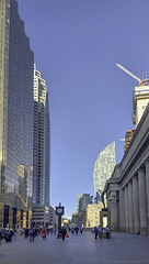 Front Street - vor der Union Station ... P.i.P. (© Buelipix)