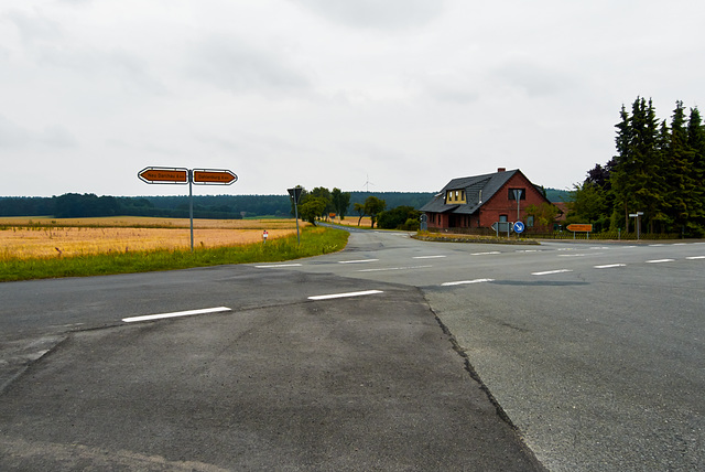 strassenkreuzung-1210409-co-12-07-15