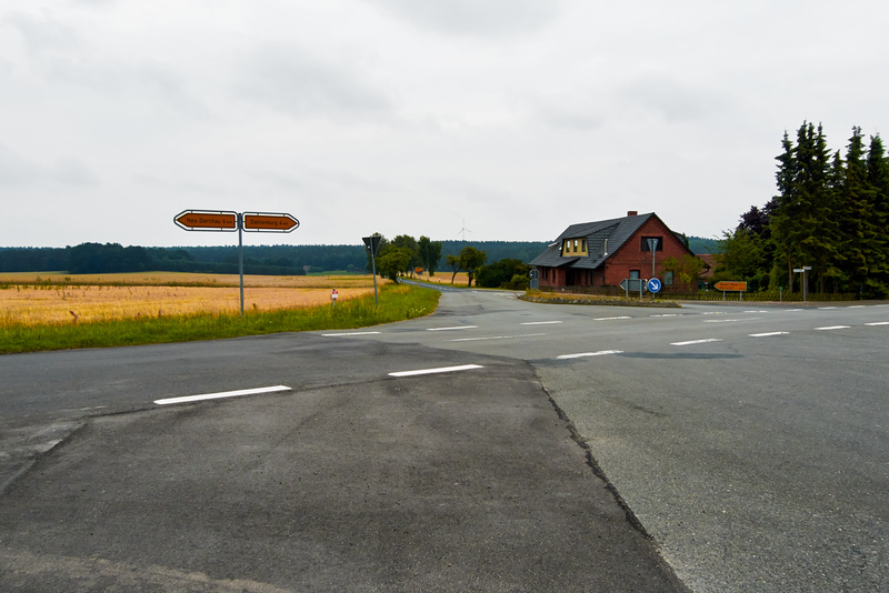 strassenkreuzung-1210409-co-12-07-15