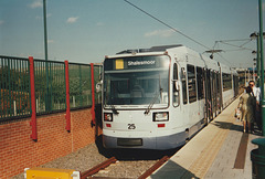 Sheffield Supertram set 25 at Meadowhall station – 9 Oct 1995 (290-09)