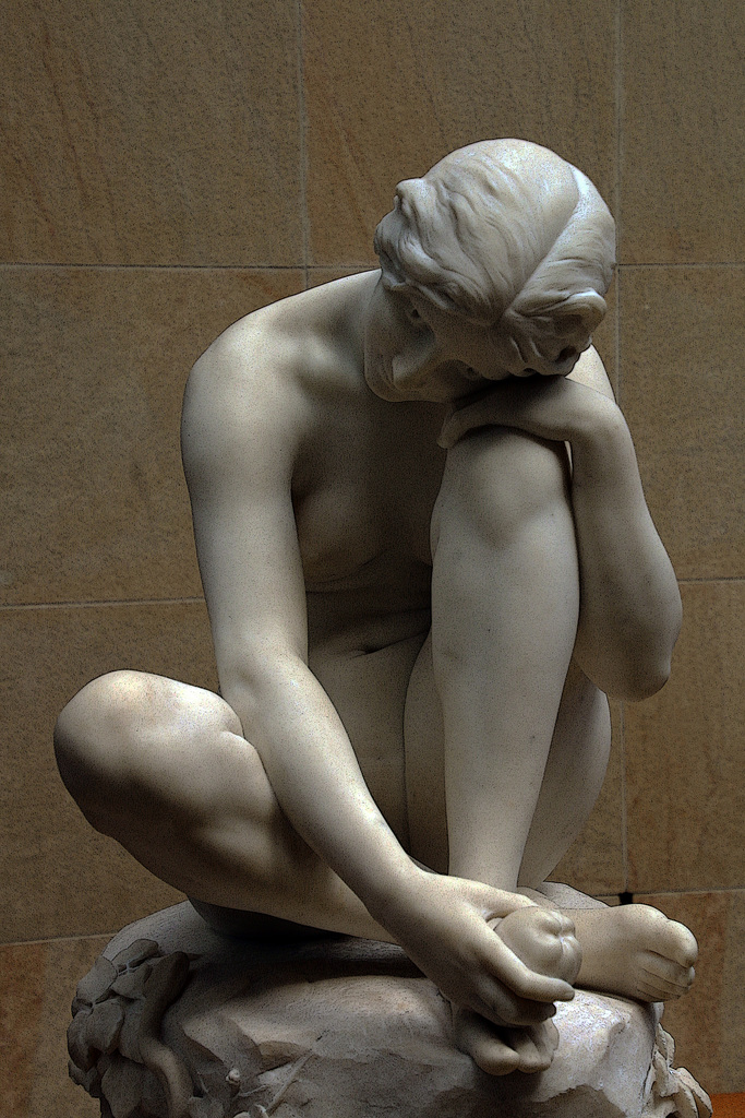 Eve avant le péché . Marbre d'Eugène Delaplanche
