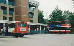 HFF: Stagecoach and Wilts & Dorset in Andover - 28 Jun 2002 (488-02)
