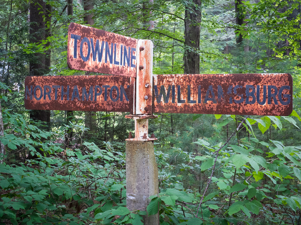 Rusty Border