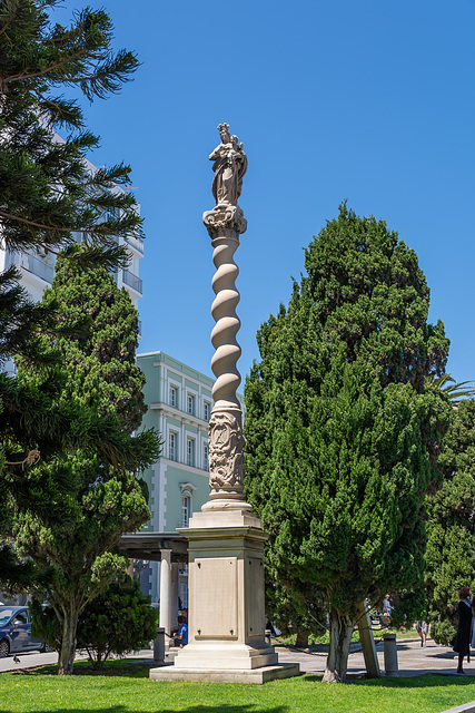 Triunfo de la Virgen del Rosario (Cádiz)