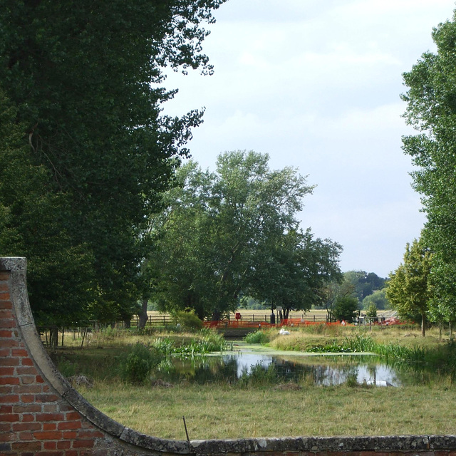 Godmanchester: Farm Hall 2011-07-10