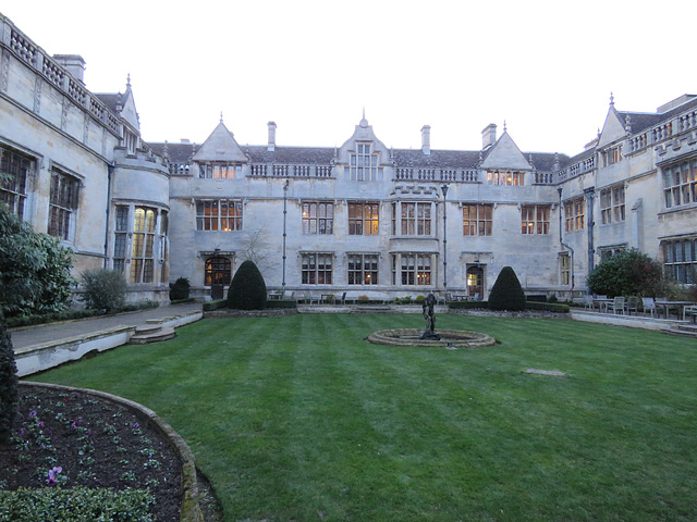 rushton hall, northants