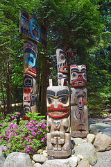 Totems Victoria