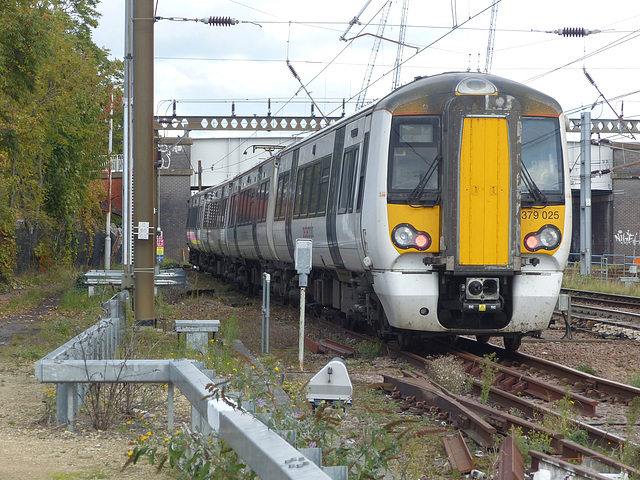 379025 at Cambridge - 11 October 2020