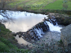 Weir on Onor River.