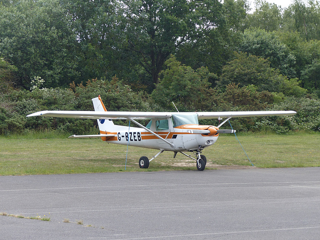 G-BZEB at Blackbushe - 17 June 2015