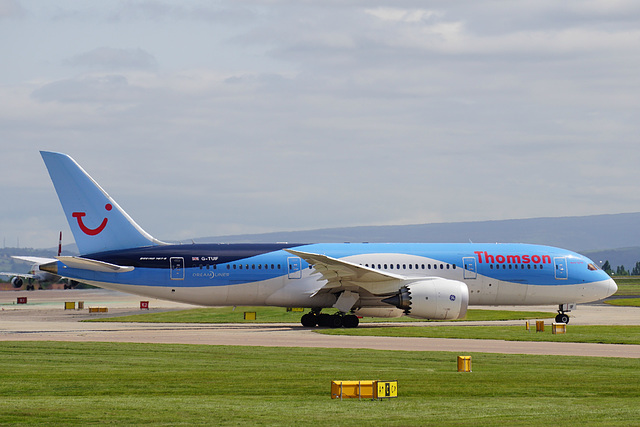 G-TUIF taxying at Manchester - 11 July 2015