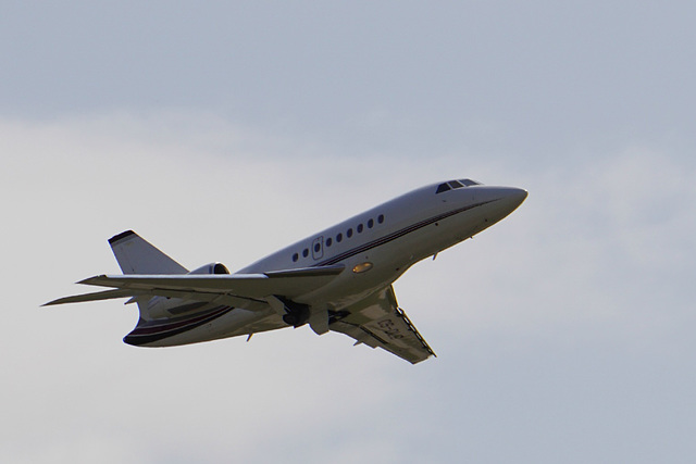 CS-DLG departing Manchester - 11 July 2015