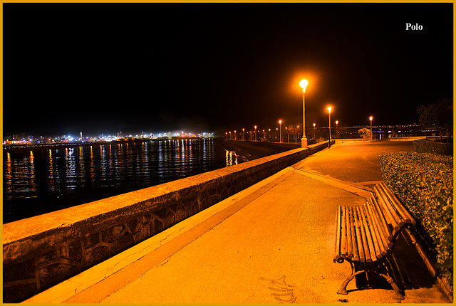 HBM. Desde la soledad nocturna del muelle Churruca