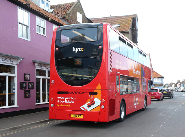 Lynx (Coastal Red) 82 (UWW 2X) (LC62 WYN, DU62 FHK, LA60 ODY) in Wells-next the-Sea - 21 Jun 2023 (P1150761)