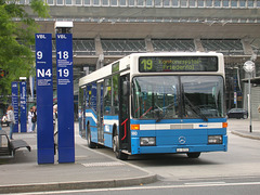 DSCN2065 Gottfried Waser (GOWA) 560 (LU 15717) (in VBL livery) in Luzern - 14 Jun 2008